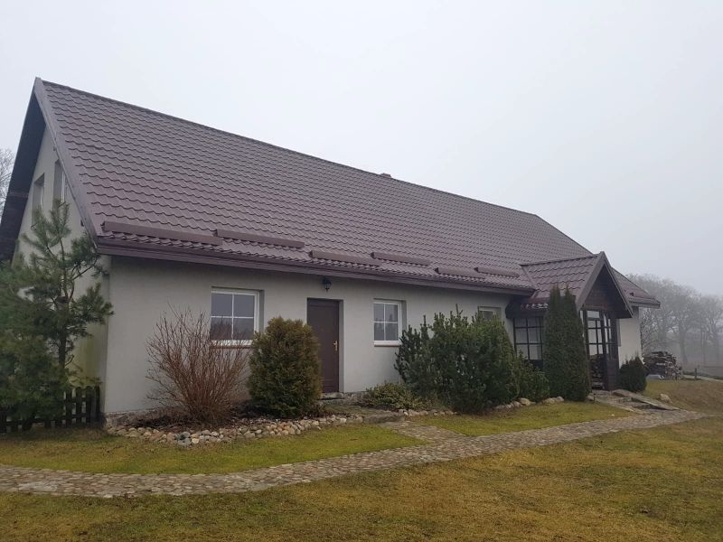 Tymawa dom jesienią Tymawa dom jesienią